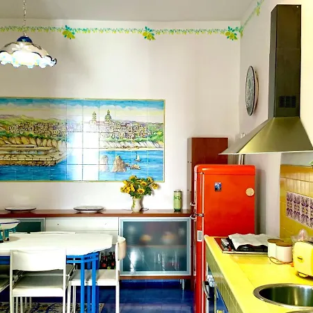 Apartment La Finestra Sul Duomo, Amalfi Coast Vietri sul Mare