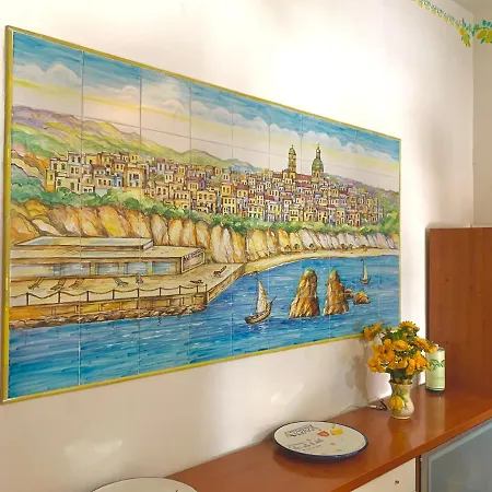 La Finestra Sul Duomo, Amalfi Coast Apartment Vietri sul Mare