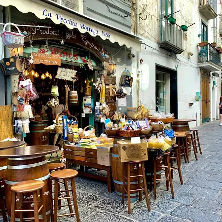 La Finestra Sul Duomo, Amalfi Coast Apartment Vietri sul Mare