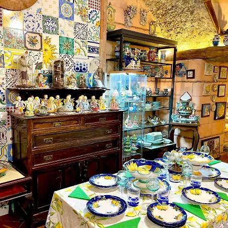 Apartment La Finestra Sul Duomo, Amalfi Coast *