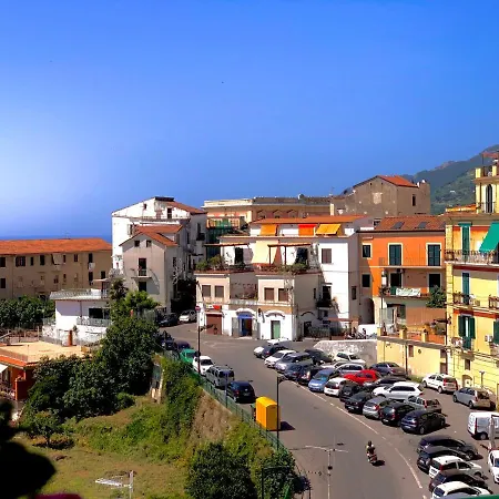 Apartment La Finestra Sul Duomo, Amalfi Coast