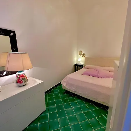 La Finestra Sul Duomo, Amalfi Coast Apartment *